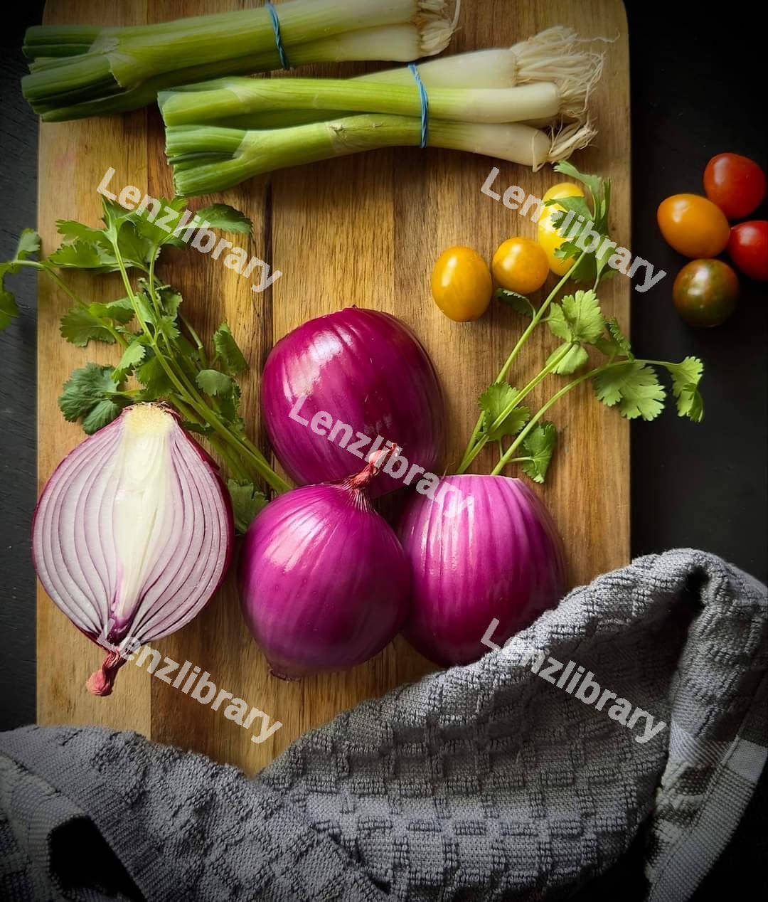Onion on a cutting board